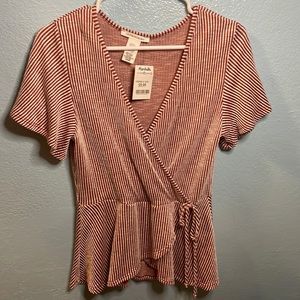 Cute blouse Red and white color